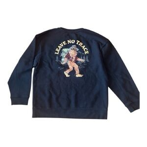Cat & Jack Bigfoot Leave No Trace oversized sweatshirt Size 10/12